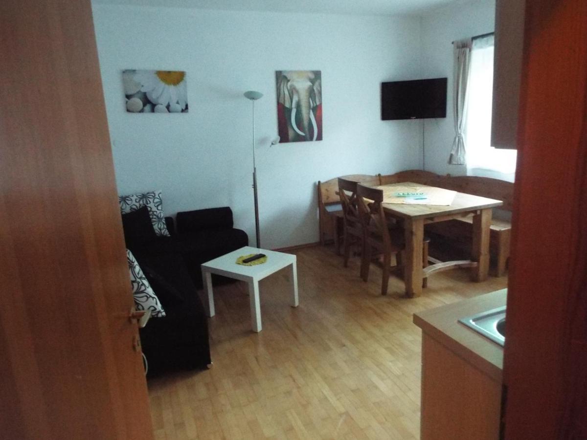 Ferienwohnung "Die 14" Steinach am Brenner Buitenkant foto
